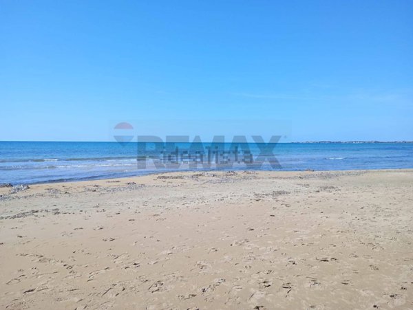 casa indipendente in vendita a Pachino