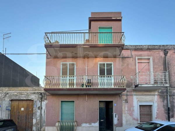 casa indipendente in vendita a Pachino