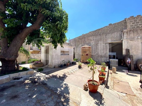 casa indipendente in vendita a Pachino