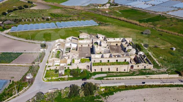 locale di sgombero in vendita a Pachino