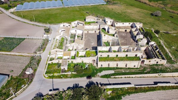 casa indipendente in vendita a Pachino