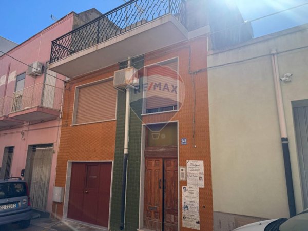 casa indipendente in vendita a Pachino