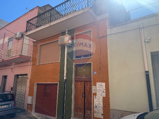 casa indipendente in vendita a Pachino
