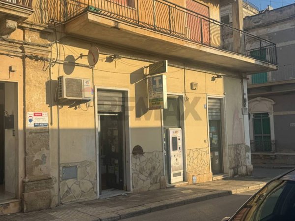 negozio in vendita a Pachino