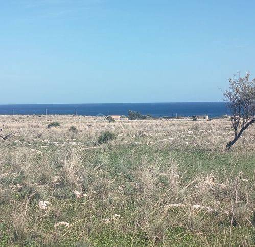 casa indipendente in vendita a Pachino in zona Marzamemi