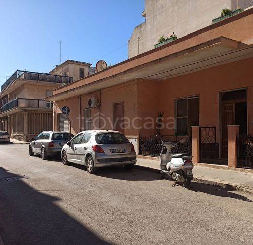 casa indipendente in vendita a Pachino