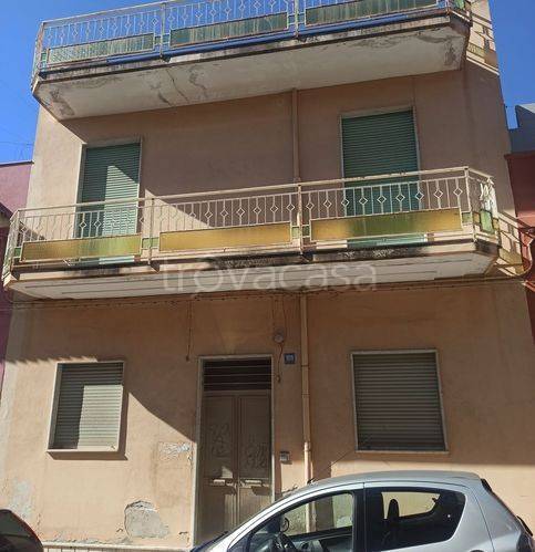 casa indipendente in vendita a Pachino