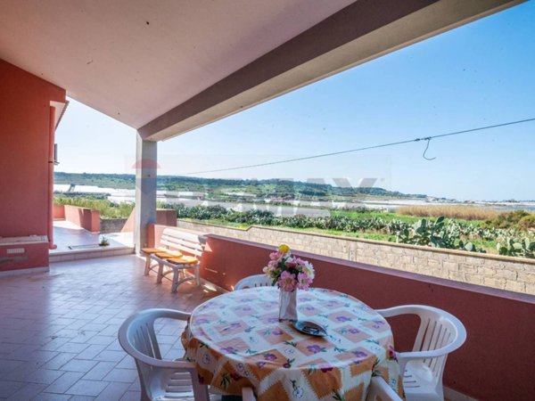 casa indipendente in vendita a Pachino