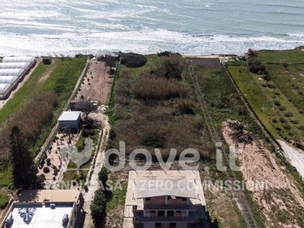 casa indipendente in vendita a Pachino in zona Marzamemi