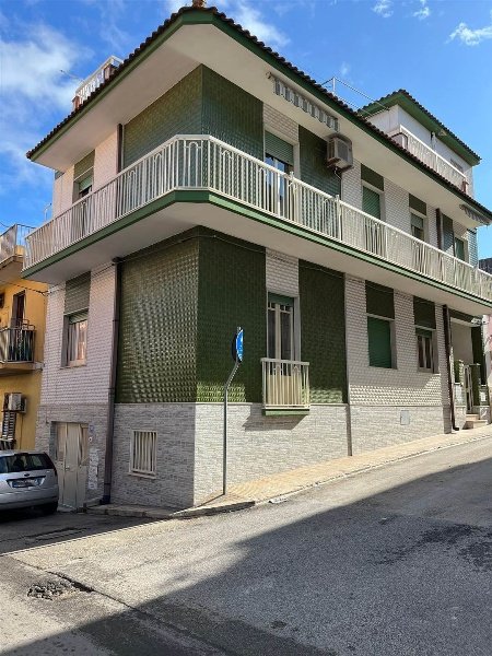casa indipendente in vendita a Pachino
