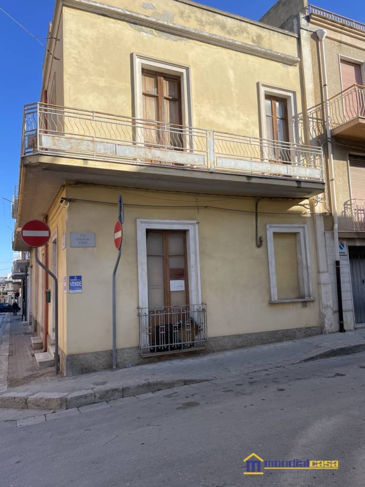 casa indipendente in vendita a Pachino