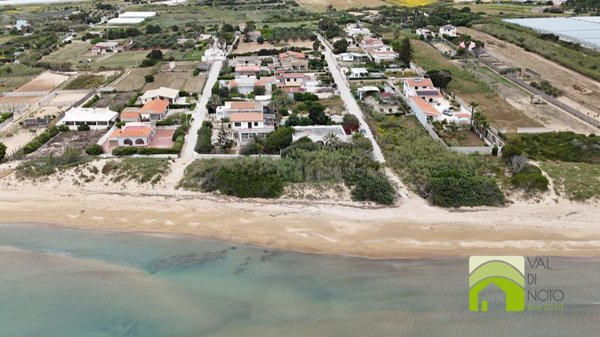 casa indipendente in vendita a Pachino