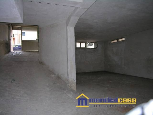 locale di sgombero in vendita a Pachino