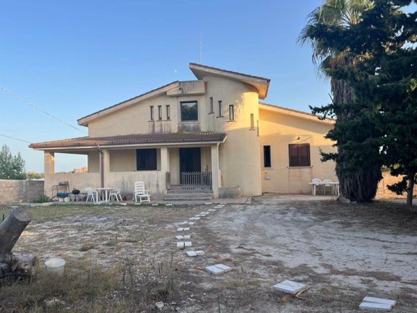 casa indipendente in vendita a Pachino in zona Marzamemi