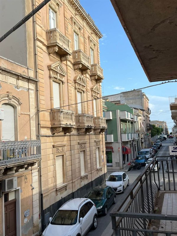 casa indipendente in vendita a Pachino