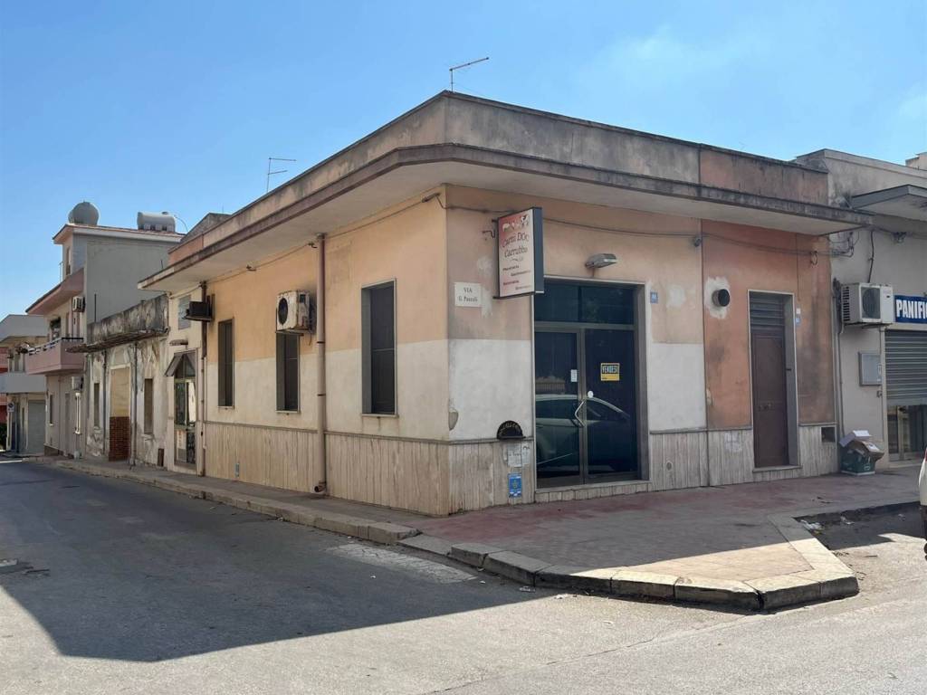 negozio in vendita a Pachino