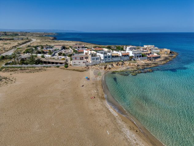 casa indipendente in vendita a Pachino in zona Marzamemi
