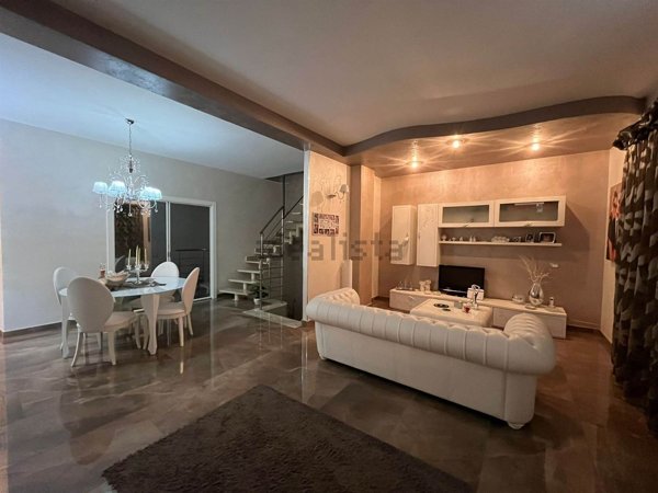 casa indipendente in vendita a Pachino