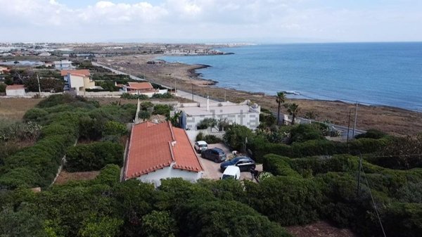 casa indipendente in vendita a Pachino in zona Marzamemi