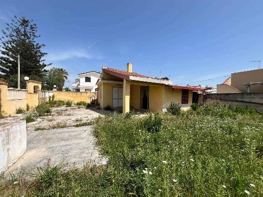 casa indipendente in vendita a Pachino