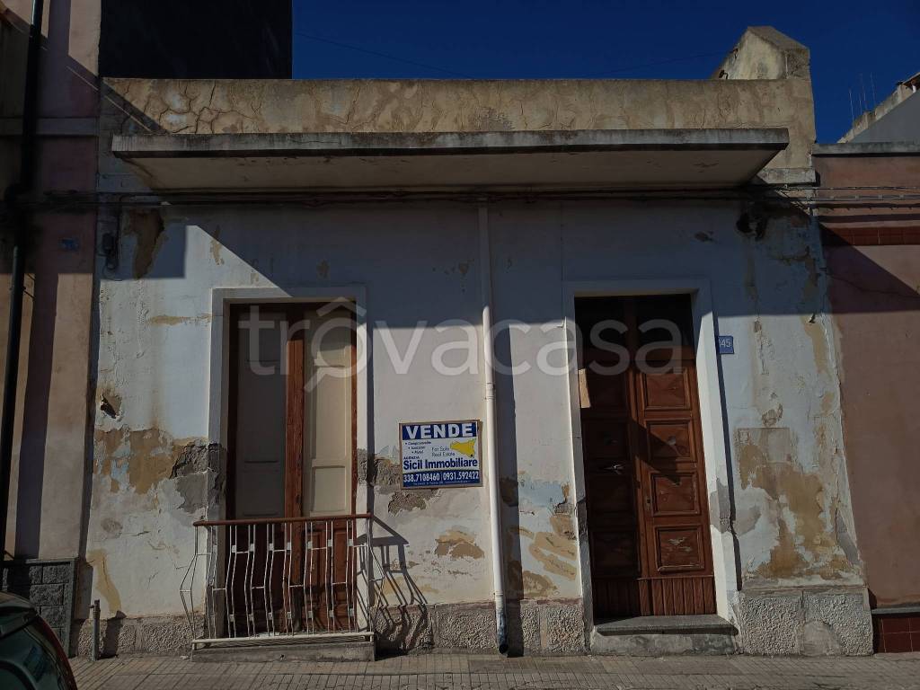 casa indipendente in vendita a Pachino