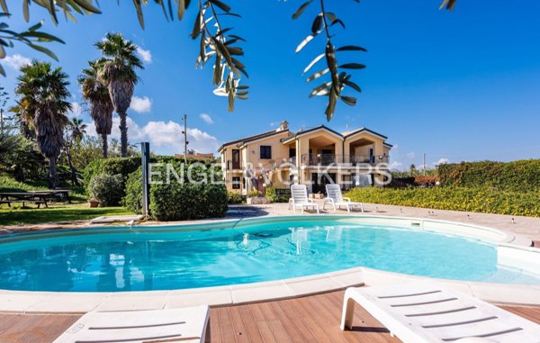 casa indipendente in vendita a Pachino
