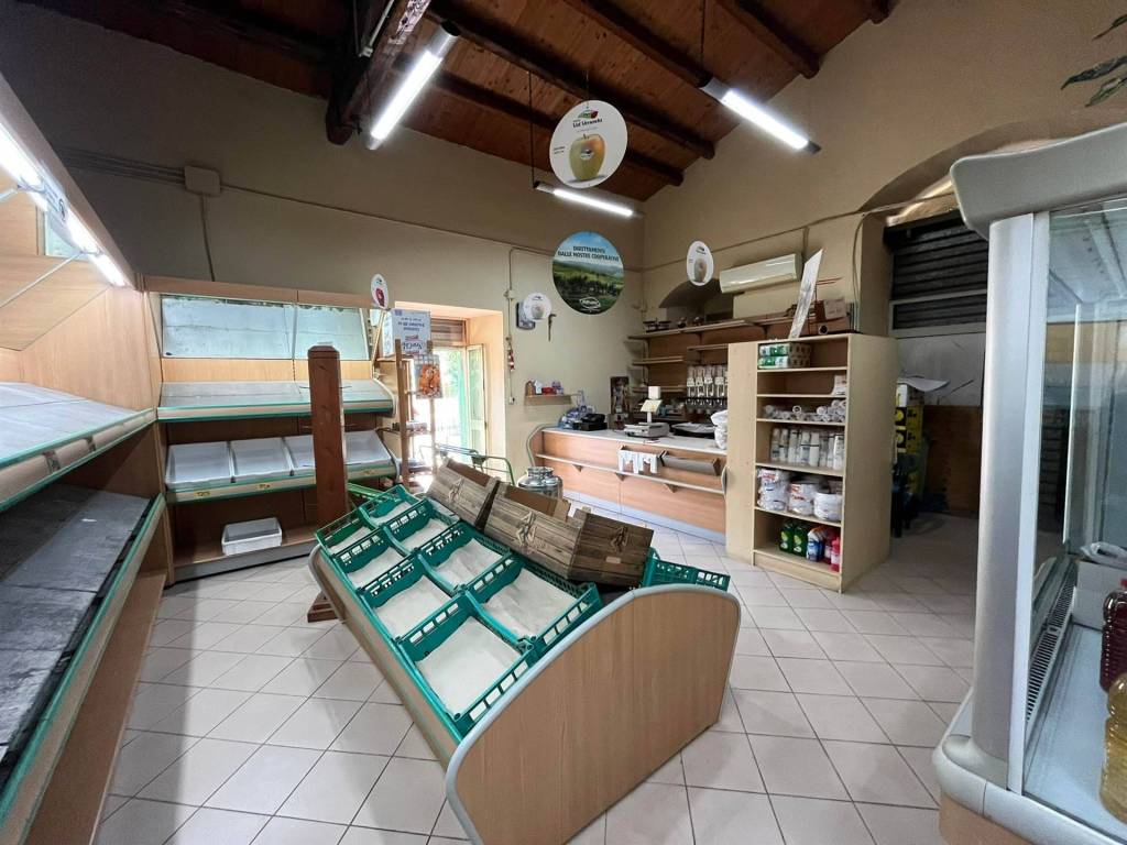negozio in vendita a Pachino