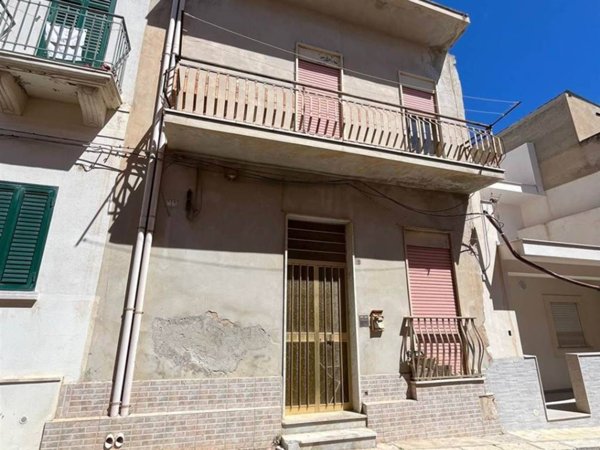 casa indipendente in vendita a Pachino
