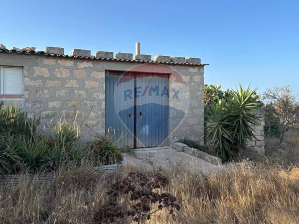 terreno agricolo in vendita a Pachino in zona Marzamemi
