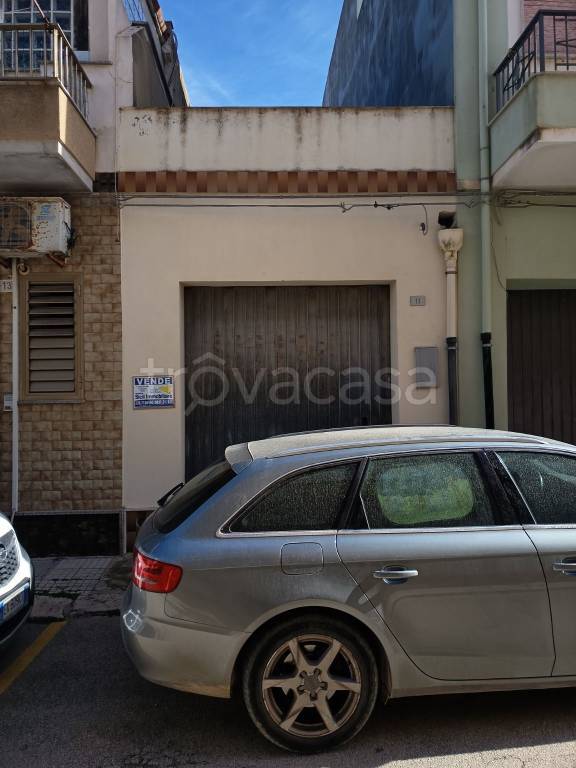 casa indipendente in vendita a Pachino