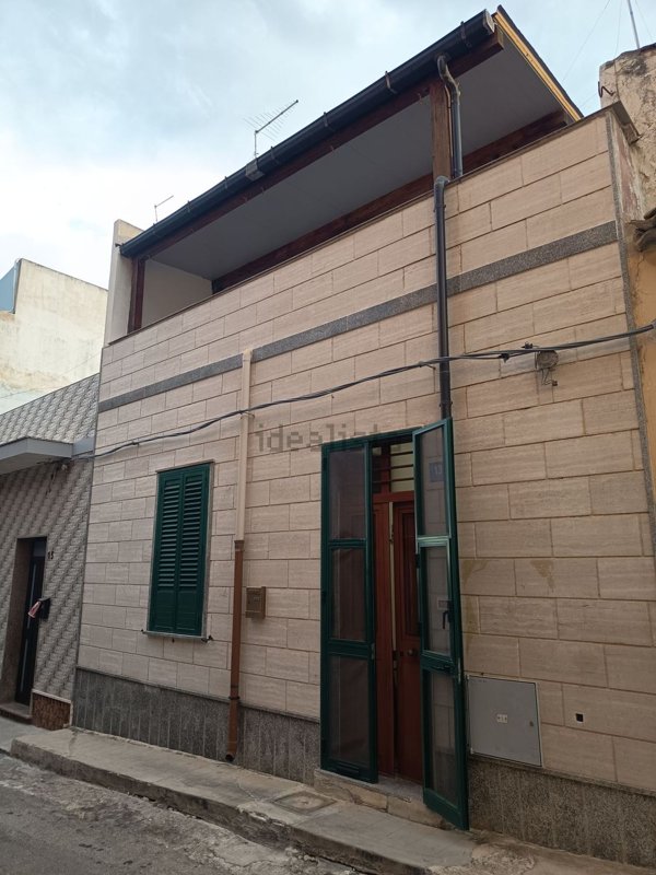 casa indipendente in vendita a Pachino