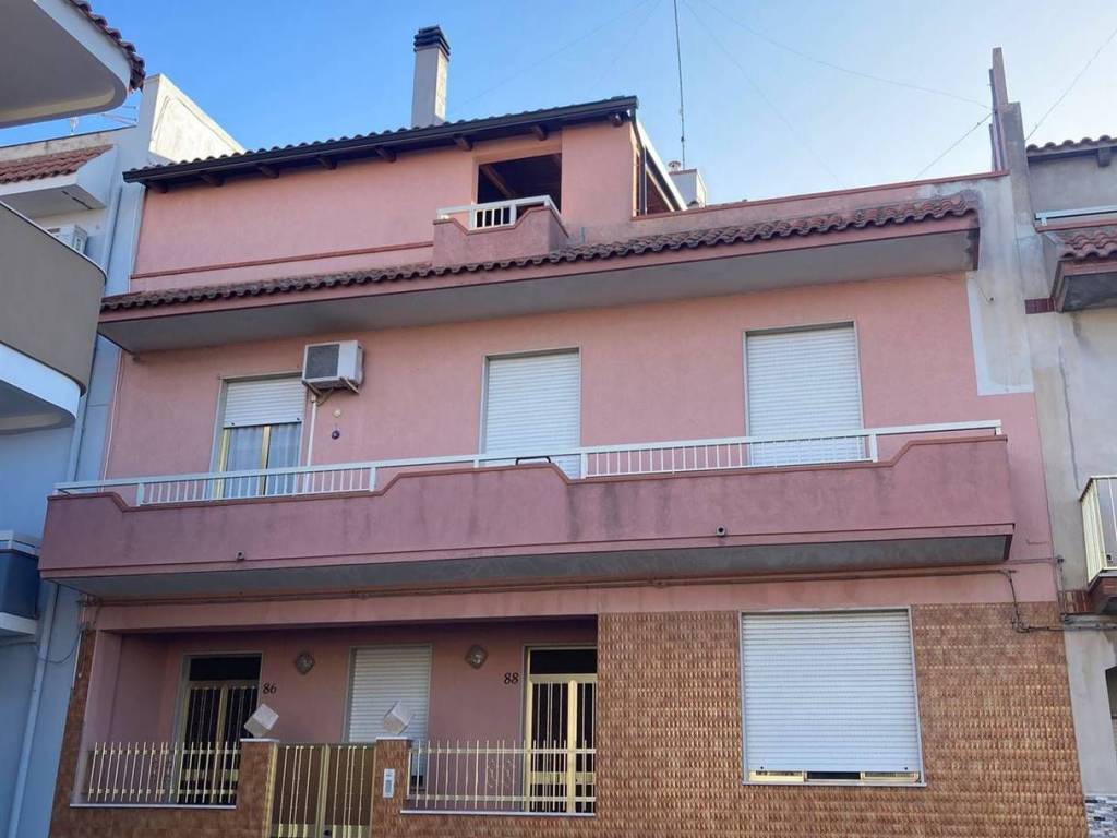 casa indipendente in vendita a Pachino