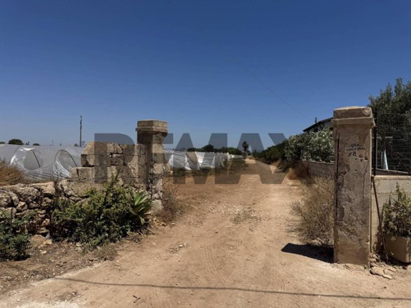 terreno edificabile in vendita a Pachino in zona Marzamemi