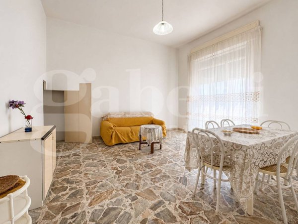 casa indipendente in vendita a Pachino