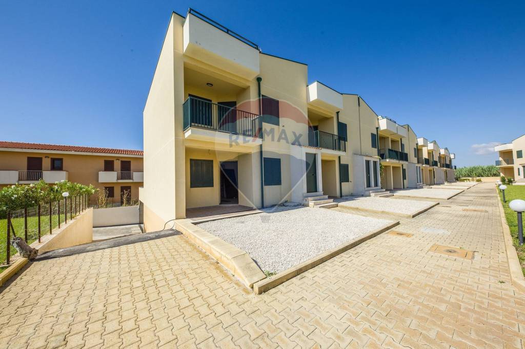 casa indipendente in vendita a Pachino