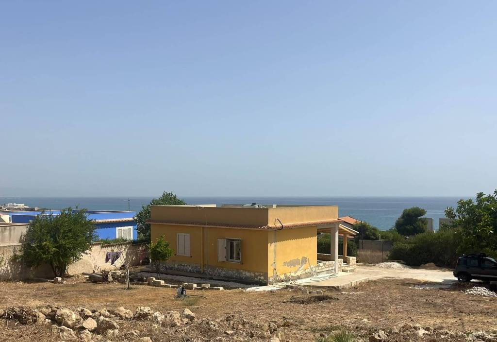 casa indipendente in vendita a Pachino