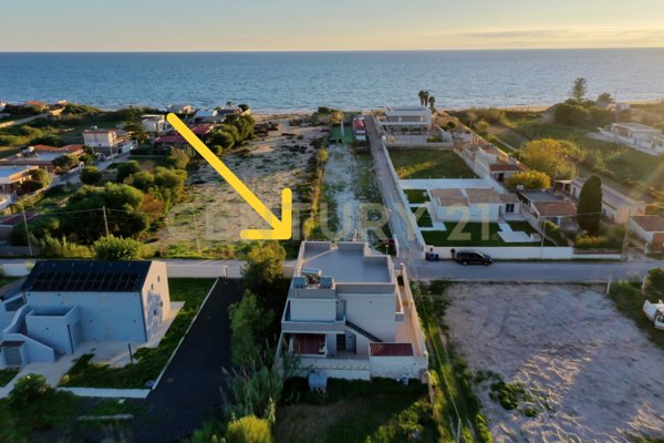 casa indipendente in vendita a Pachino