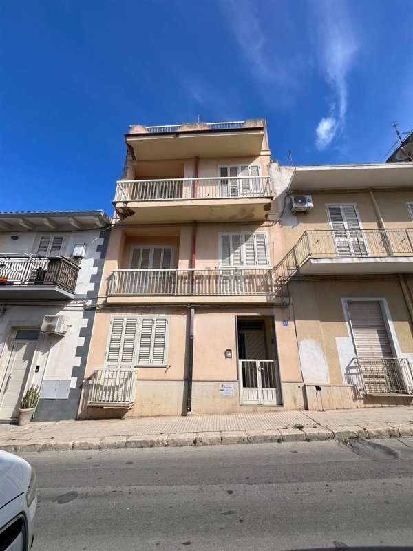 casa indipendente in vendita a Pachino