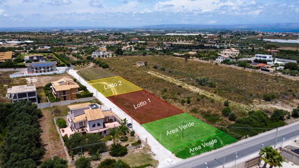 casa indipendente in vendita a Pachino