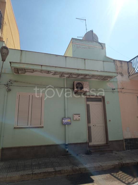 casa indipendente in vendita a Pachino