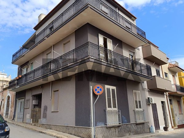 casa indipendente in vendita a Pachino