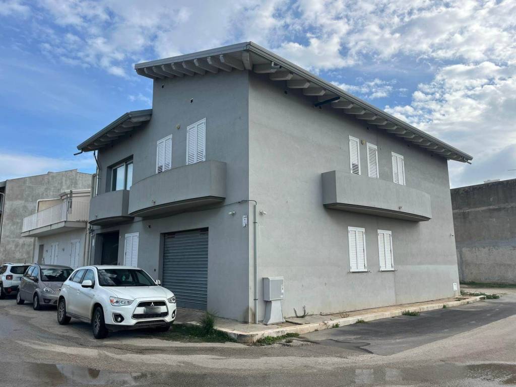 casa indipendente in vendita a Pachino