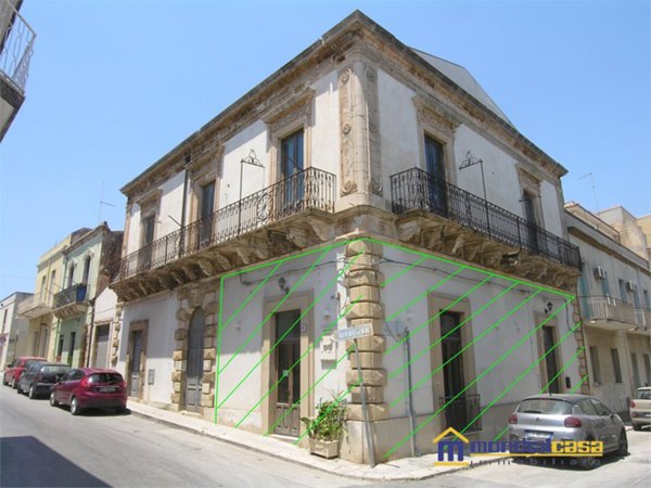 casa indipendente in vendita a Pachino
