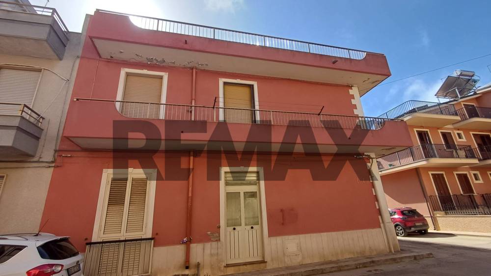 casa indipendente in vendita a Pachino