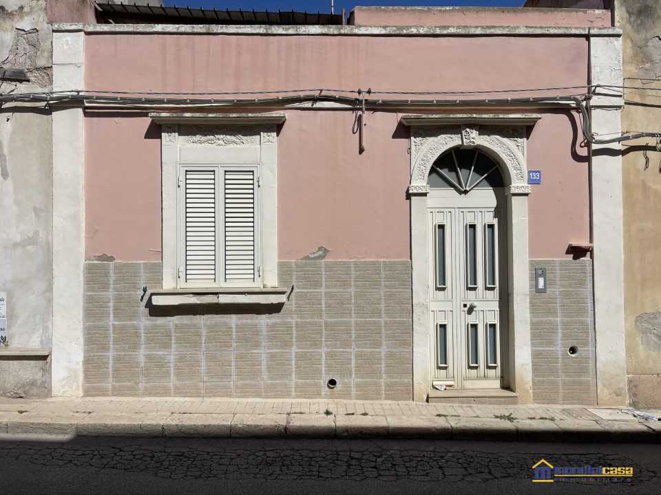 casa indipendente in vendita a Pachino