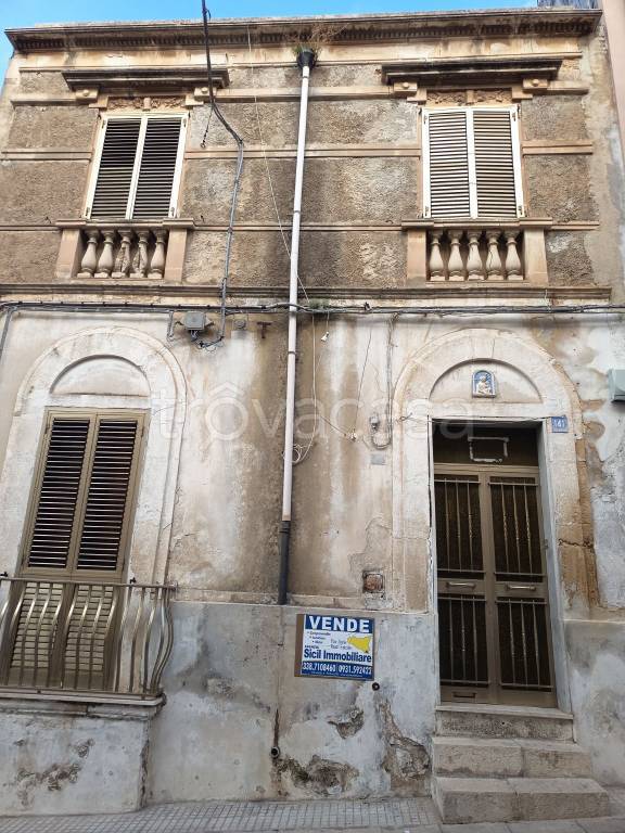 casa indipendente in vendita a Pachino