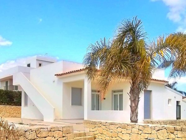 intera palazzina in vendita a Pachino