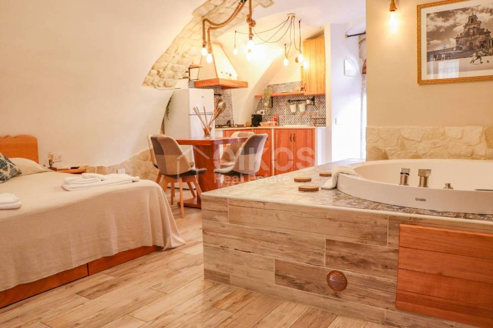 casa indipendente in vendita a Palazzolo Acreide
