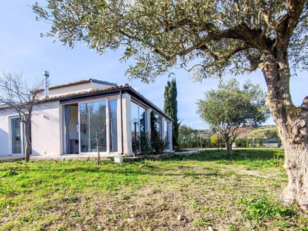 casa indipendente in vendita a Palazzolo Acreide