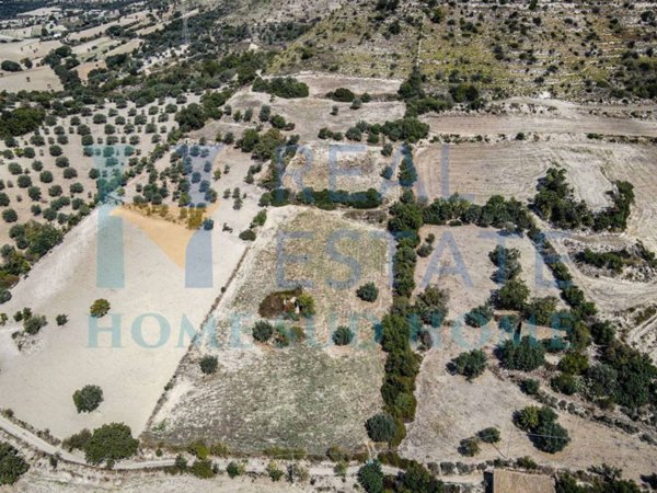 terreno agricolo in vendita a Palazzolo Acreide